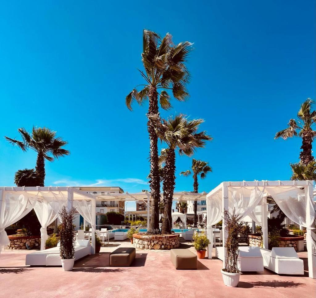 Hotel Mediterraneo Latina Zewnętrze zdjęcie