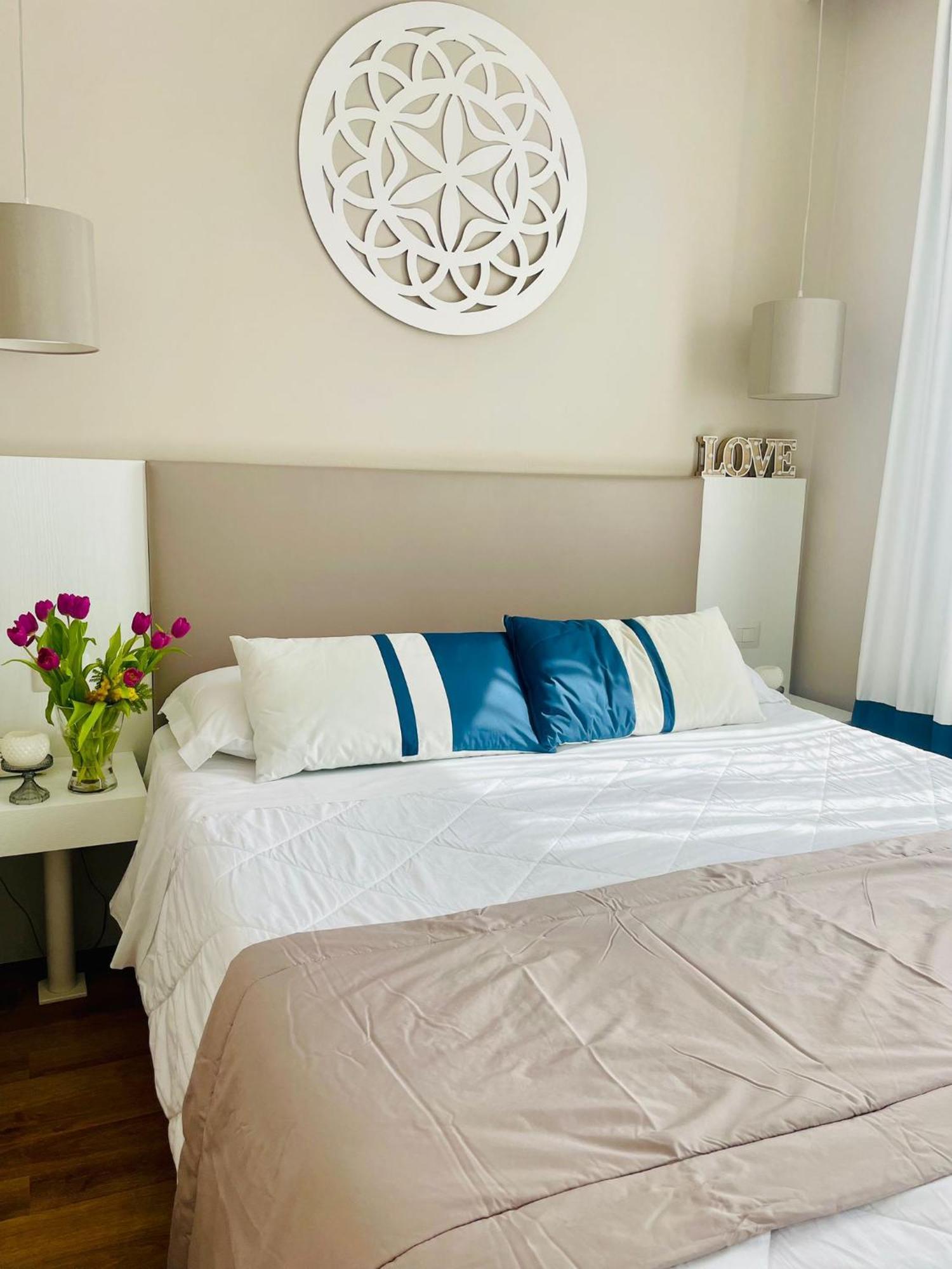 Hotel Mediterraneo Latina Zewnętrze zdjęcie